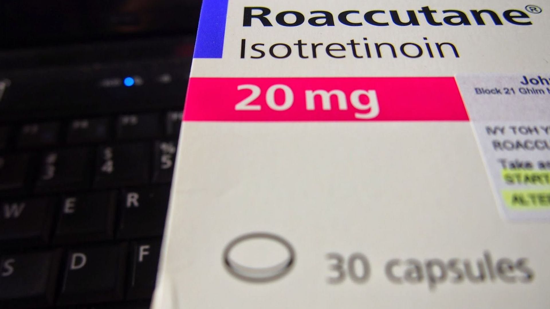 Isotretinoin 20mg online